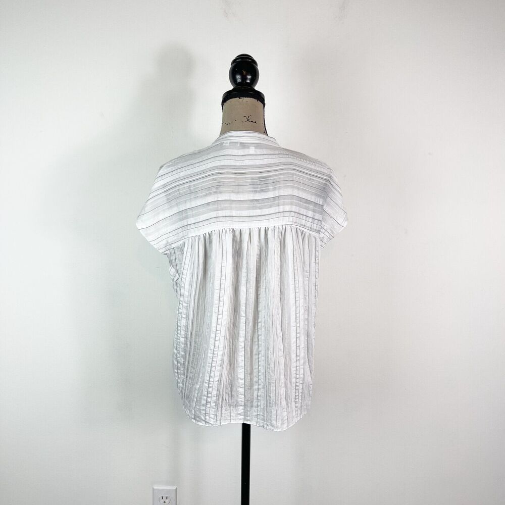 Vince NWOT Women's Short Sleeve Drapey Stripe Blouse White Size S - Picture 6 of 8